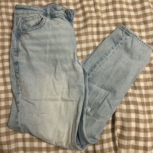 American Eagle Outfitters Light Wash Denim Jeans